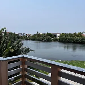 Lakeside Homestay Hội An